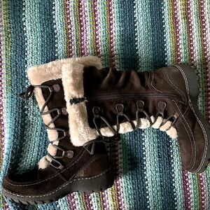 SOLDTRAP WINTER BOOTS 👢 LIKE NEW. SUEDE FURLINED SZ 7.5 EUC